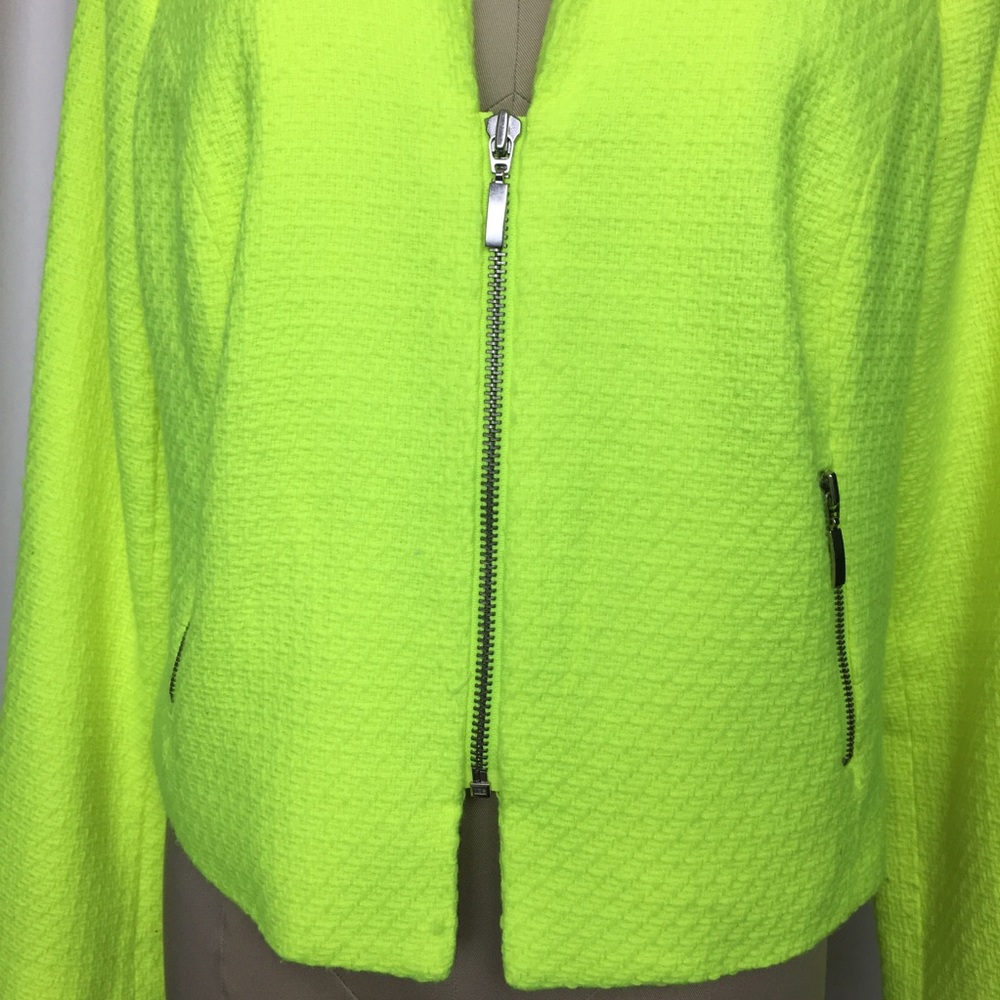 SOLD βοΈa.n.a. Neon Yellow Jacket Blazer Size XL π - Picture 3 of 8